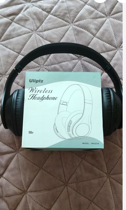 безпровідні навушники