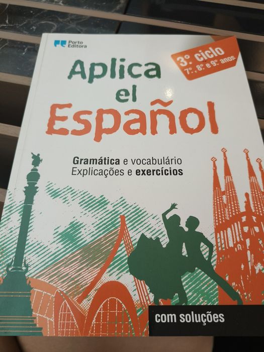 Livro escolar de espanhol- 3.°ciclo