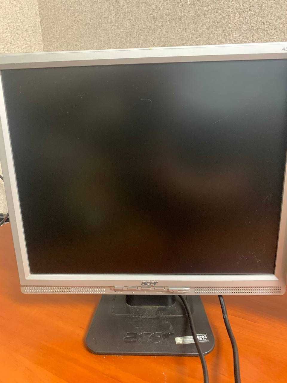 Два монітора Acer LG - 17 дюймів