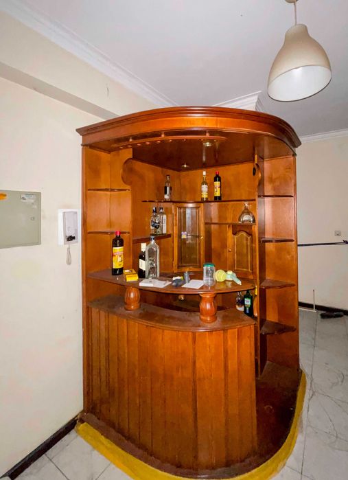 Movel de Bar em Madeira