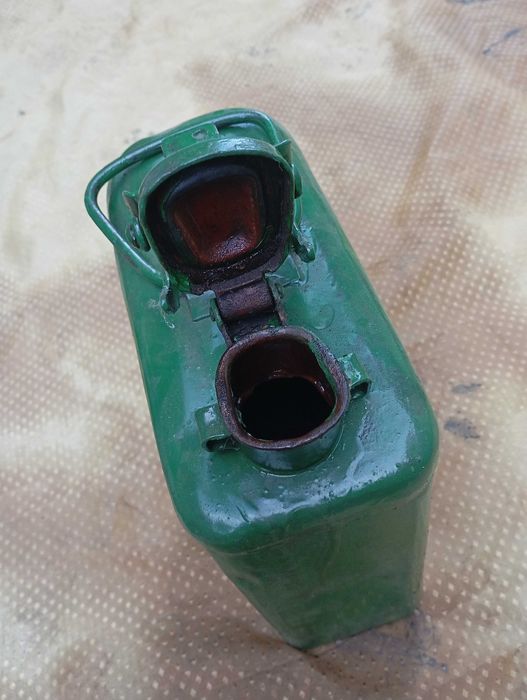 Канистра 5 литровая