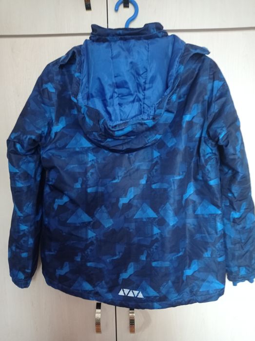 Granatowa chłopięca kurtka