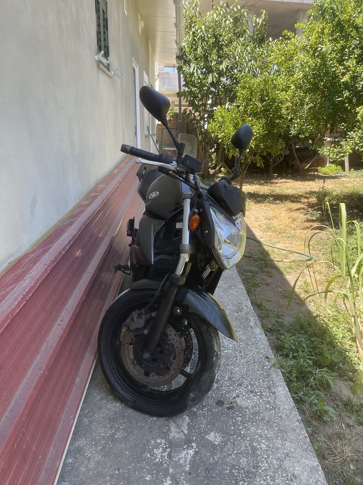 Xj6 acidentada ( urgente )