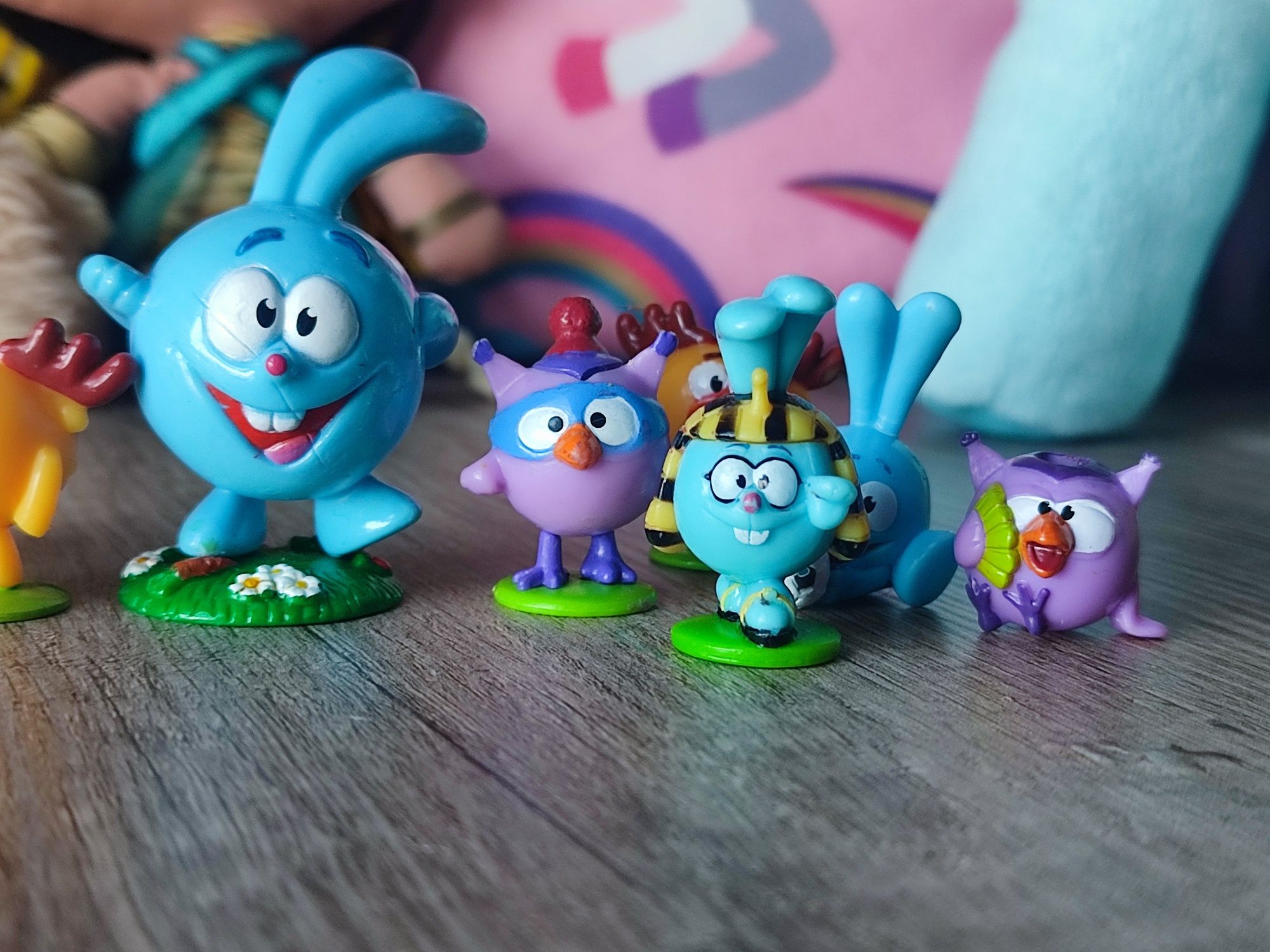 Śmieszaczki Kikoriki Smeshariki zestaw figurki Kinder niespodzianka