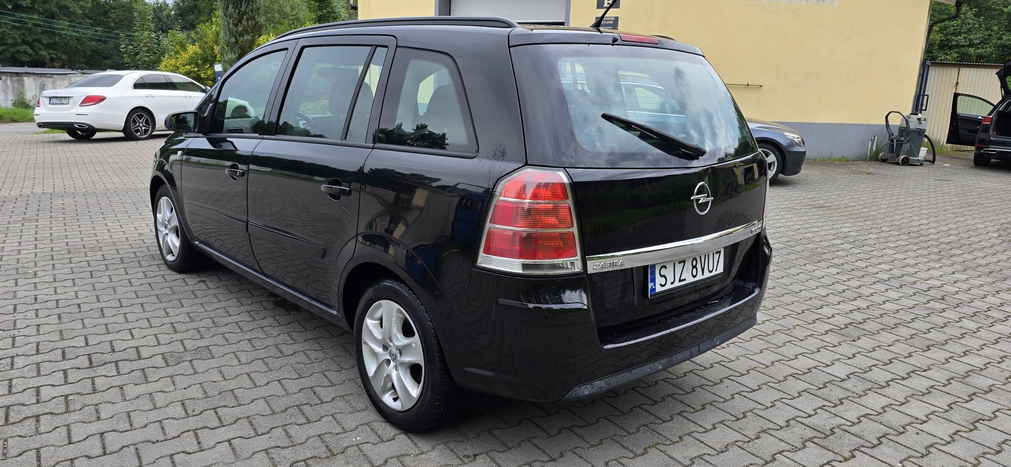Opel Zafira B Lift 1.9 CDTI 6biegow 7 osobowe 120ps Zapraszam