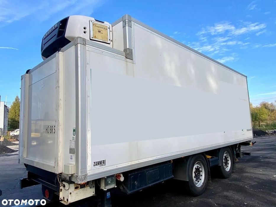 Krone Tandem 2osi Chlodnia Carrier +/-25stopni  47m3  Carrier Supra 550 SPRAWNY-spalinowo elektryczny