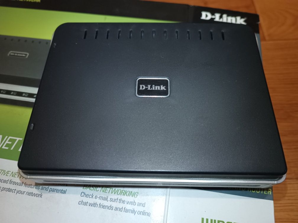 Маршрутизатор D-Link DIR-100