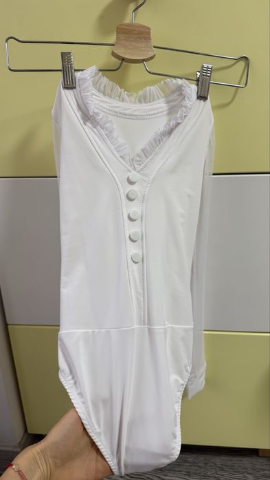 Сукня бейсік, чорно-біла, 32 розмір, на 6років