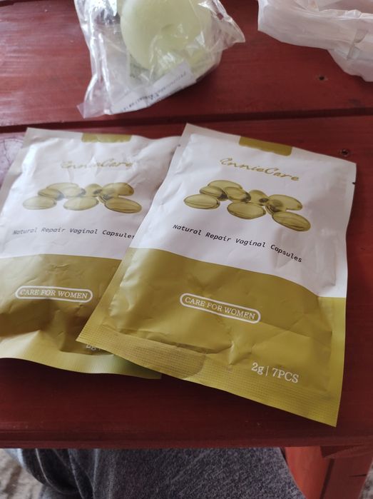 Produkt dla kobiet do intymnej pielęgnacji i swędzeniu