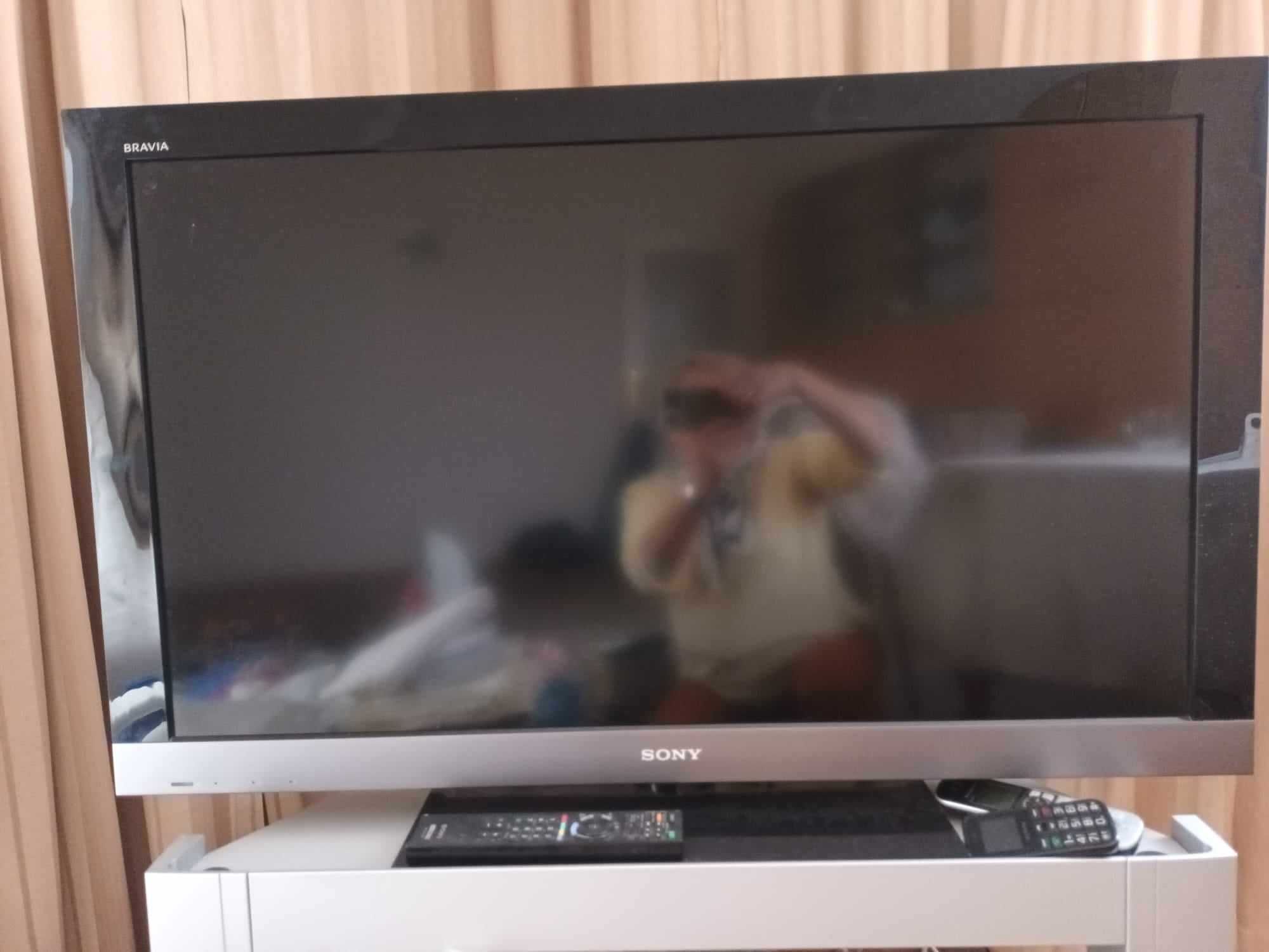 Telewizor Sony Bravia 42 cale cienki