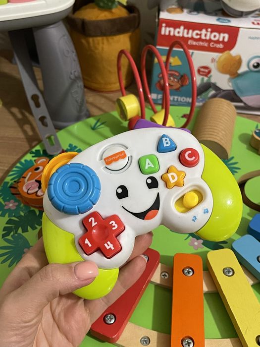 Интерактивные развивающие игрушки