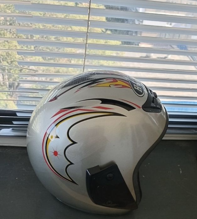 Продам  Мотошлем