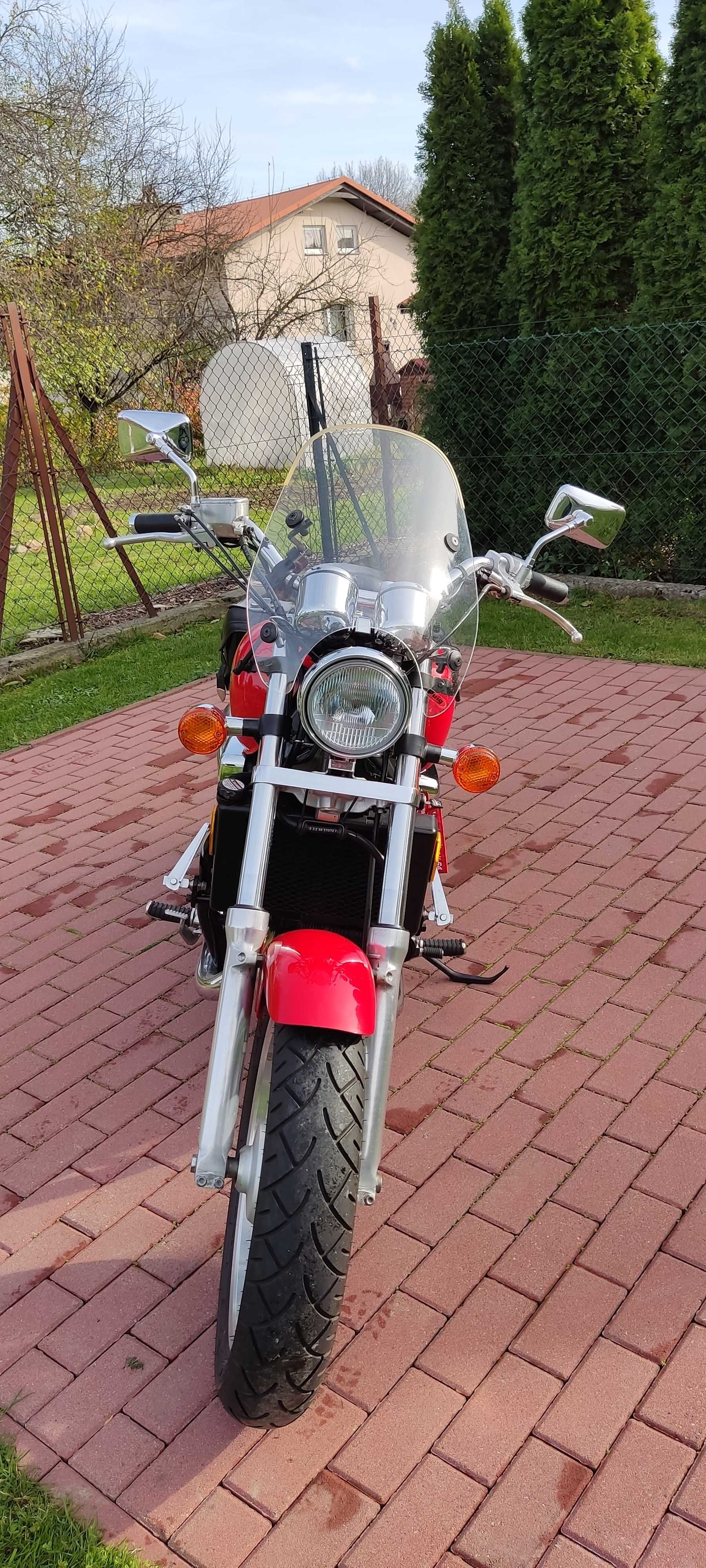 HONDA Magna VF750C