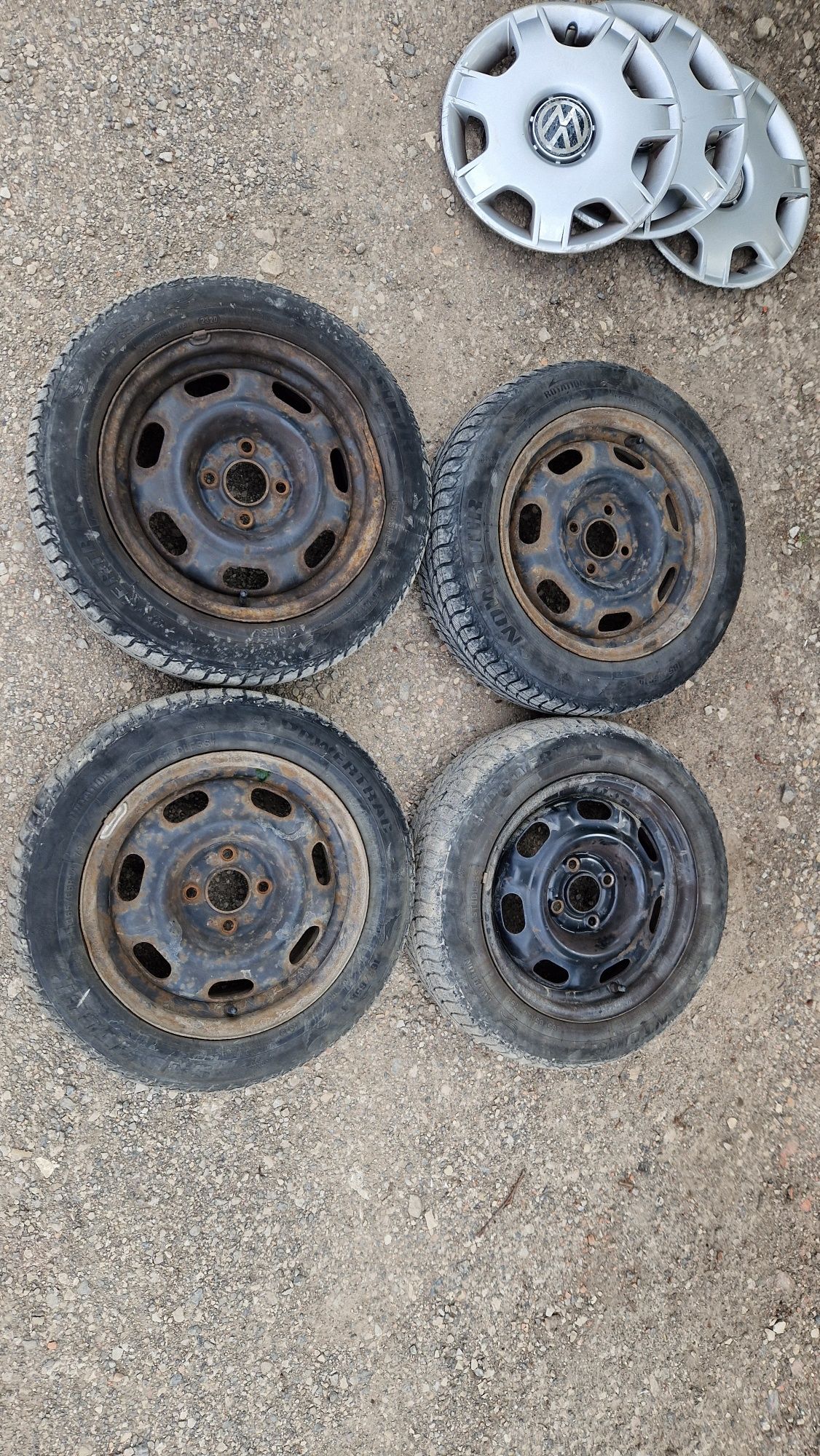 Felgi z Oponami 4x100 6J ET43 Stalówki VW