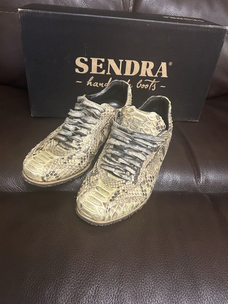 Кроссовки питон Sendra 36 размер