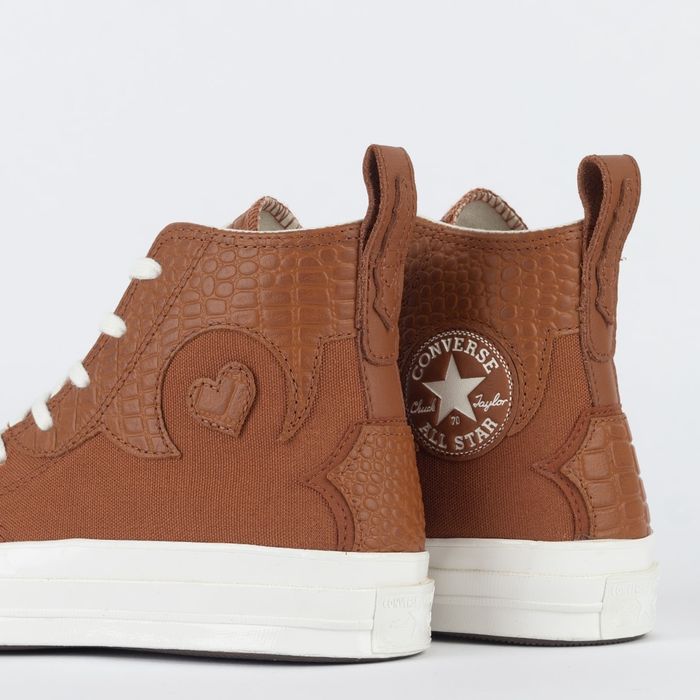 Кеди Converse  устілка 24,6 см розмір 37,5