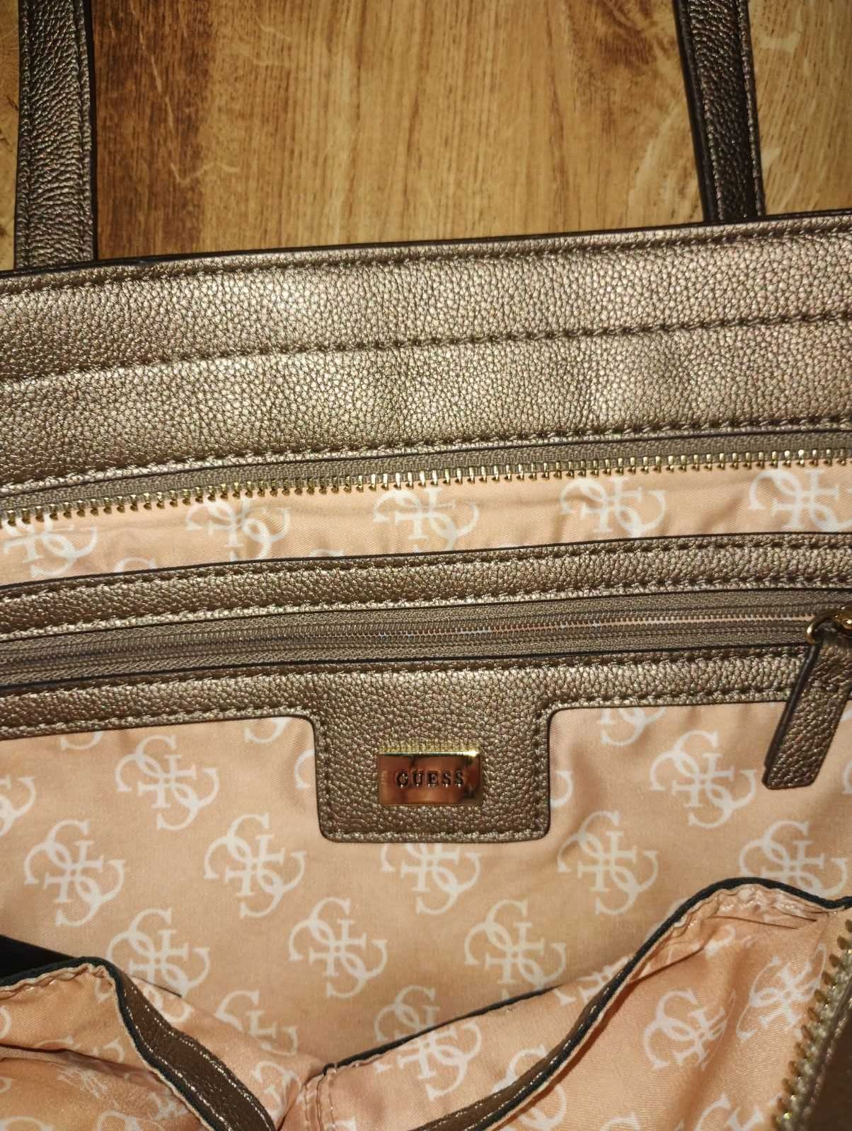 Torebka damska Guess