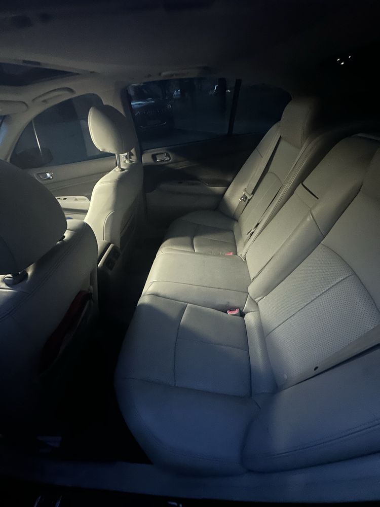 Infiniti G25 2010 торг