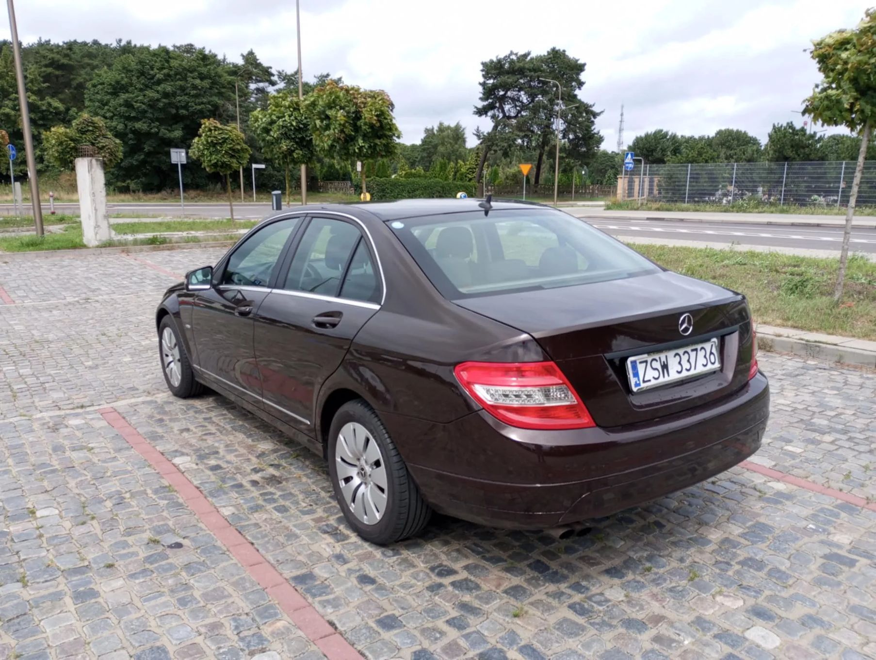 Mercedes-Benz Klasa C Mercedes-Benz Klasa C 180 CGI Automatik BlueEFFICIENCY