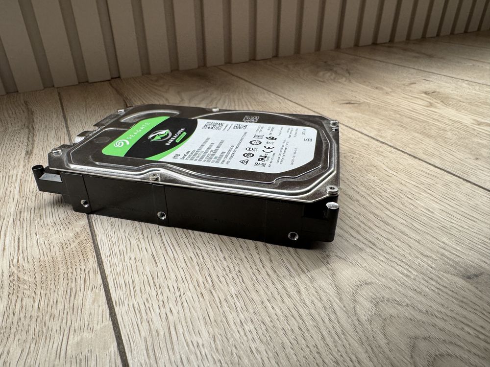 Жорсткий диск 3.5 "8TB Seagate