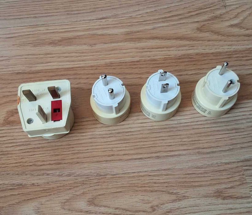 Adaptador de tomadas internacionais