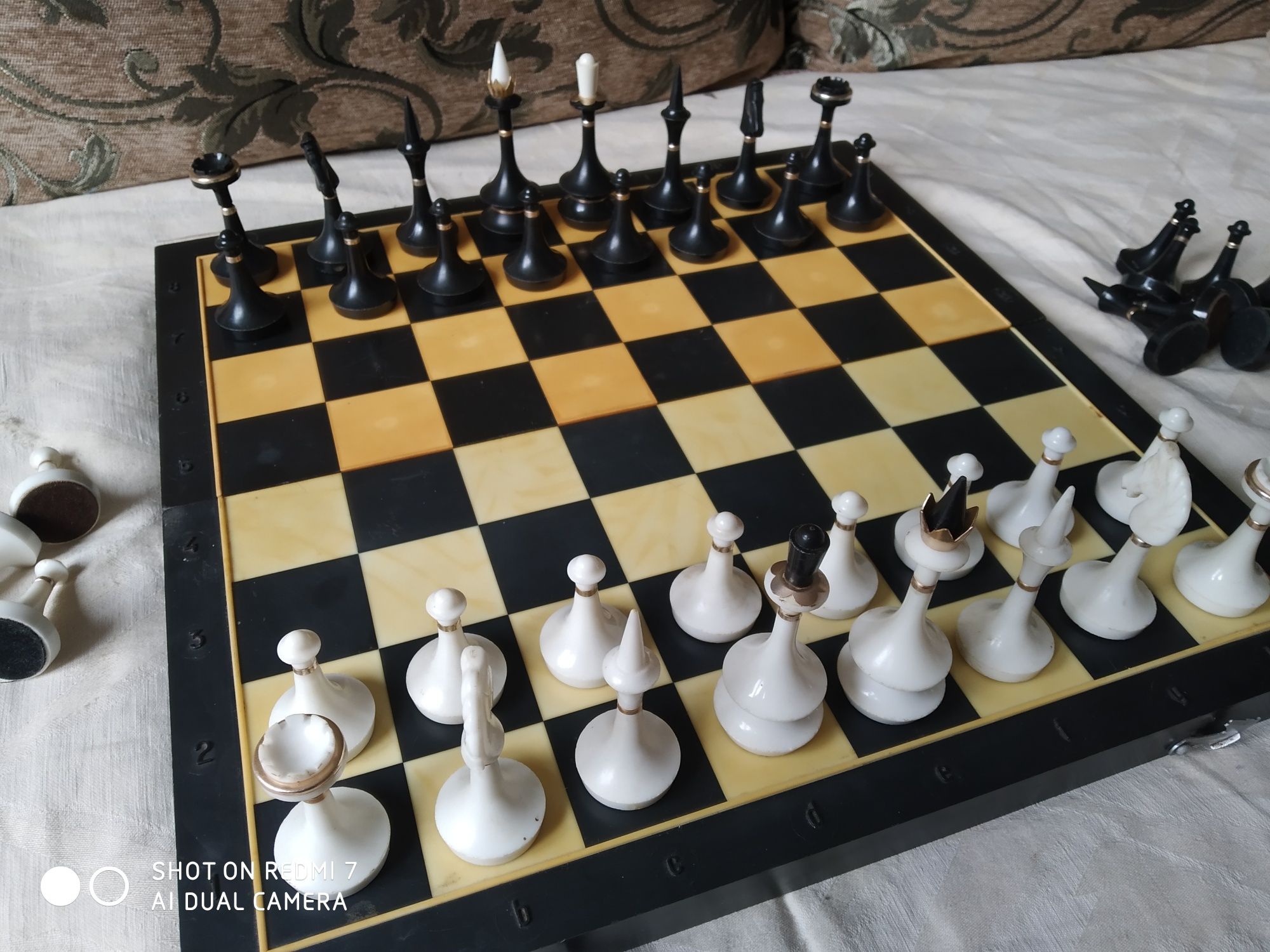 Продам шахматы , северодонецкие и деревянные.