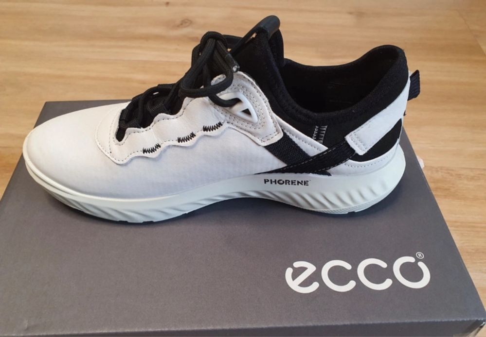 Ecco sneakersy białe