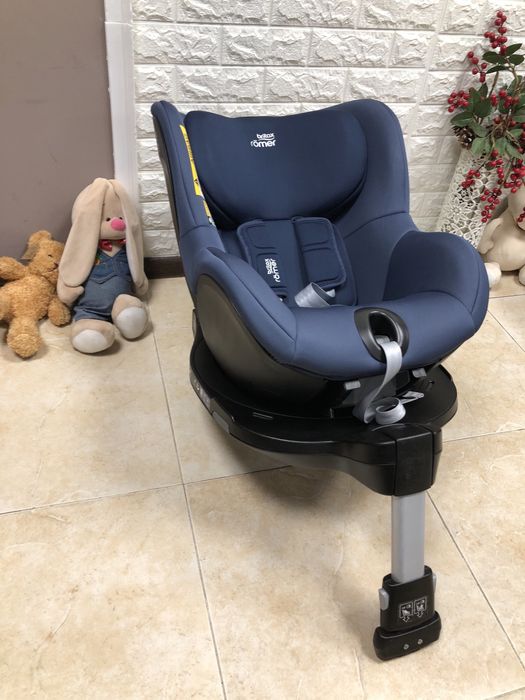 Автокрісло Britax Römer DUALFIX 3 i-SIZE Група 0+/1 (0-18 кг)