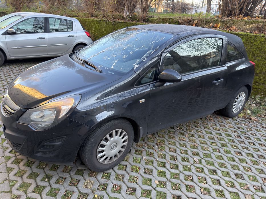 Opel corsa D 2014