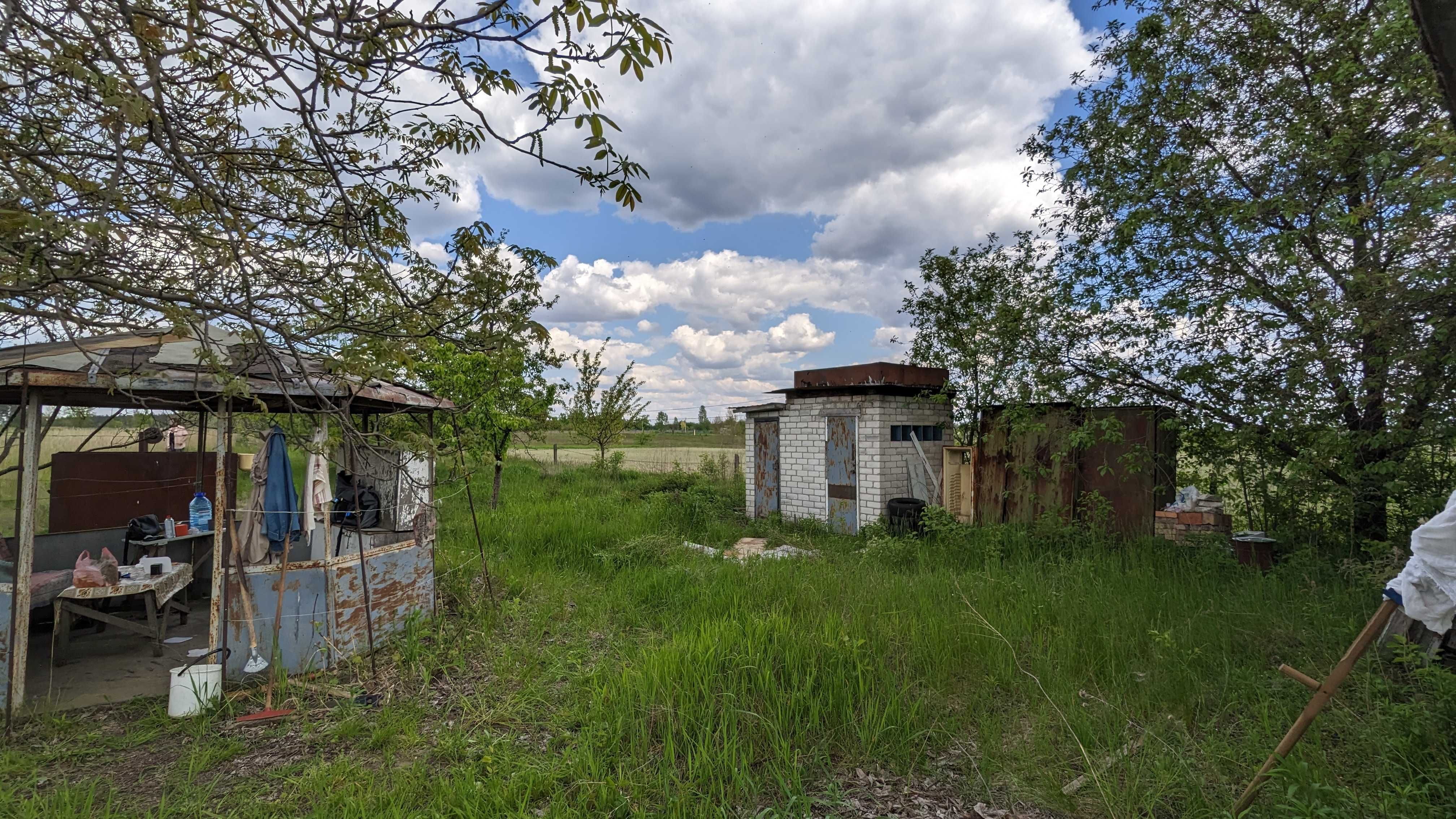 Продається земельна ділянка під забудову