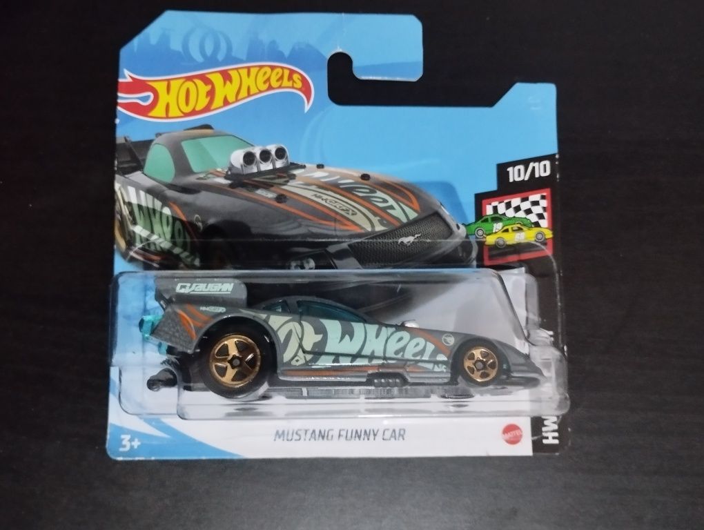 Hotwheels thressaurs hunt