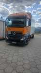 Mercedes Actros 1840,  2015r sztywna zabudowa, drzwi, winda, sypialka