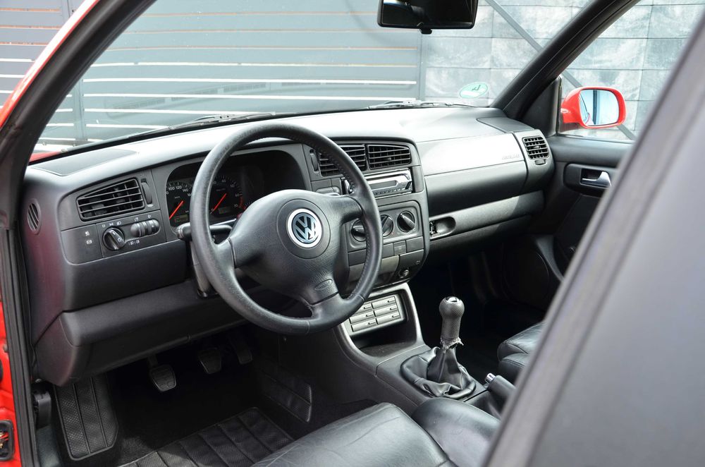 GOLF CABRIO, 1.8B, SUPER STAN, po serwisie!