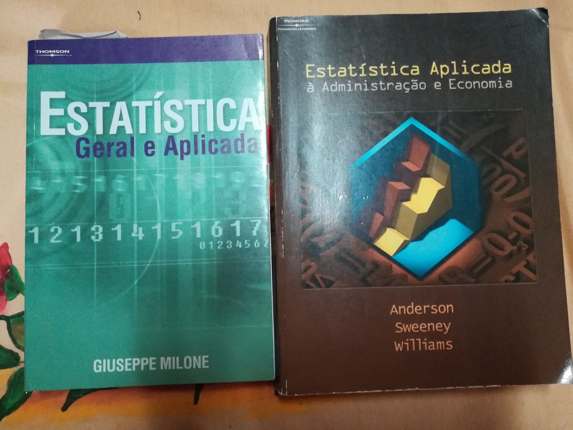 Vendo Livros de Estatística
