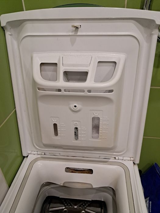 Продам стиральну машину вірпул.