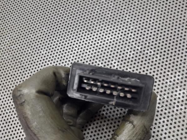 Botão / interruptor electromecânico / relé CITROËN C2 (JM_)