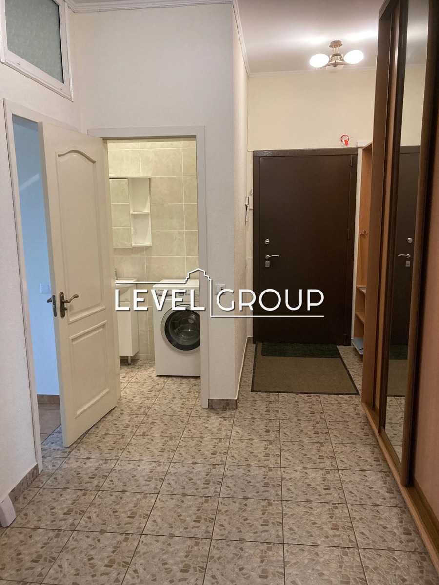 БЕЗ% .Продаж 2 к. кварт. 83 м. вул. Коновальця 36- м. Печерська 10 хв.