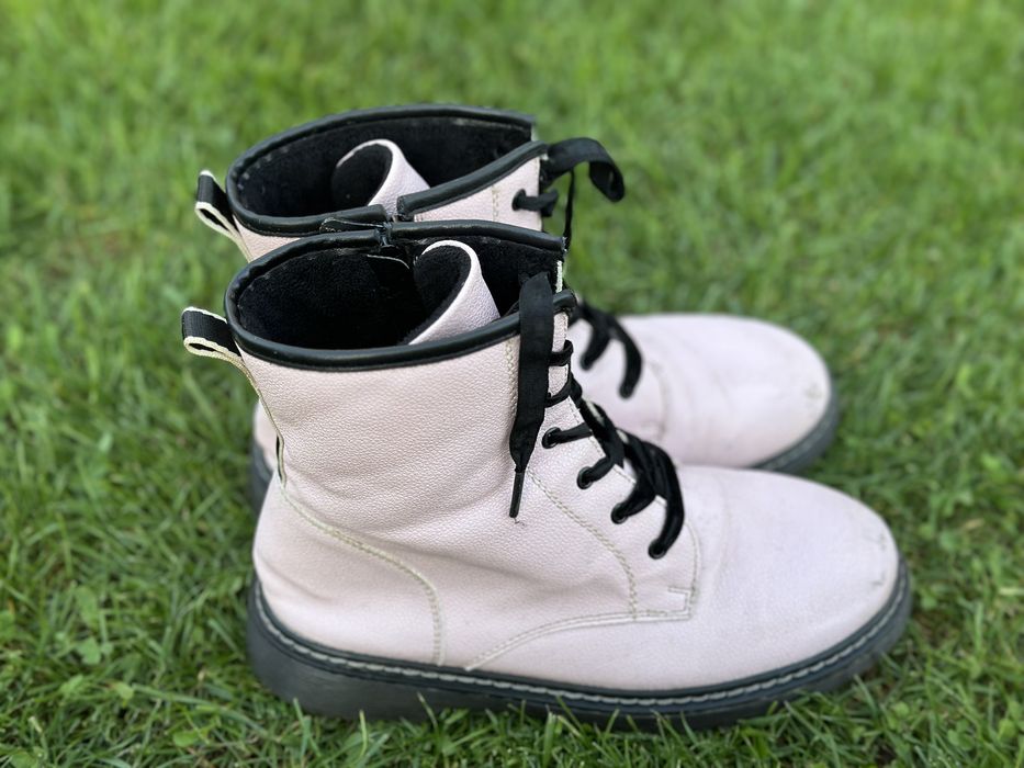 Sprzedam buty zimowe 35