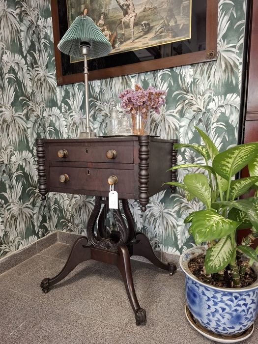 Mesa de Costura Século XIX (Estilo Império / Regência Tardia)