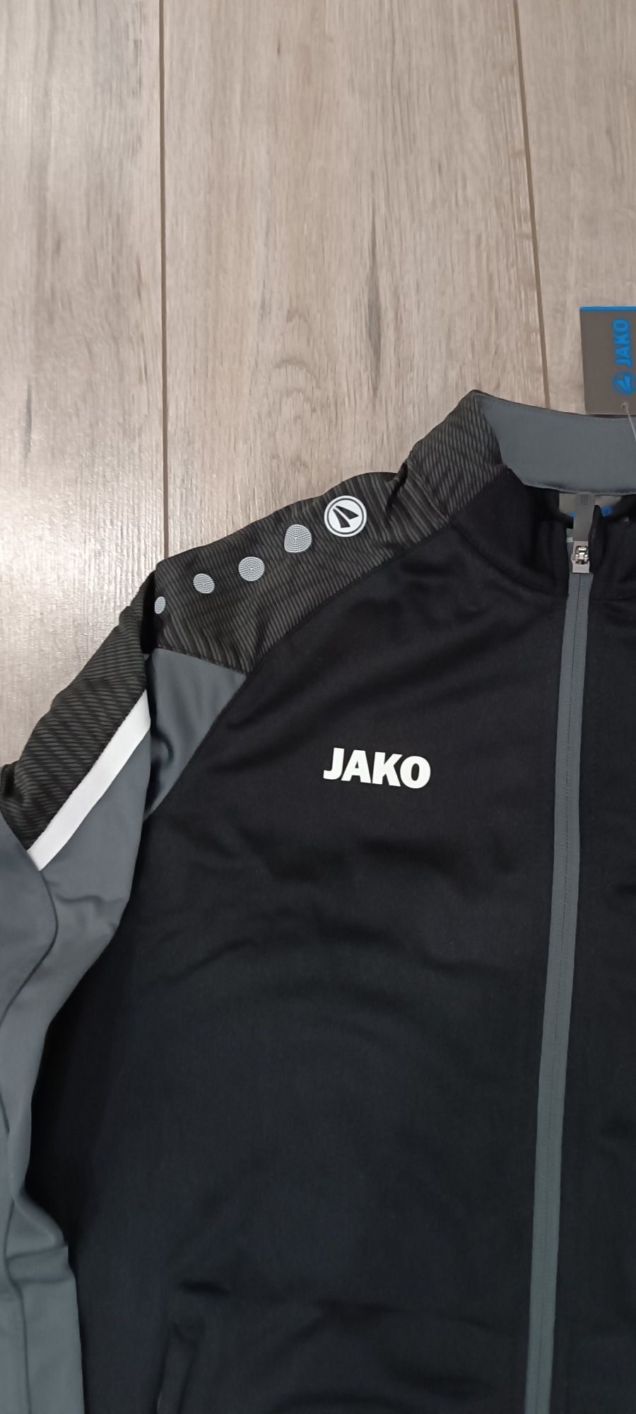 Bluza na zamek nowa z jako 164