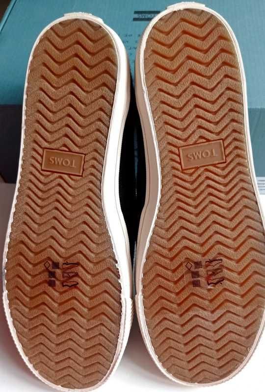 Nowe slippersy sneakersy Toms r.36,5