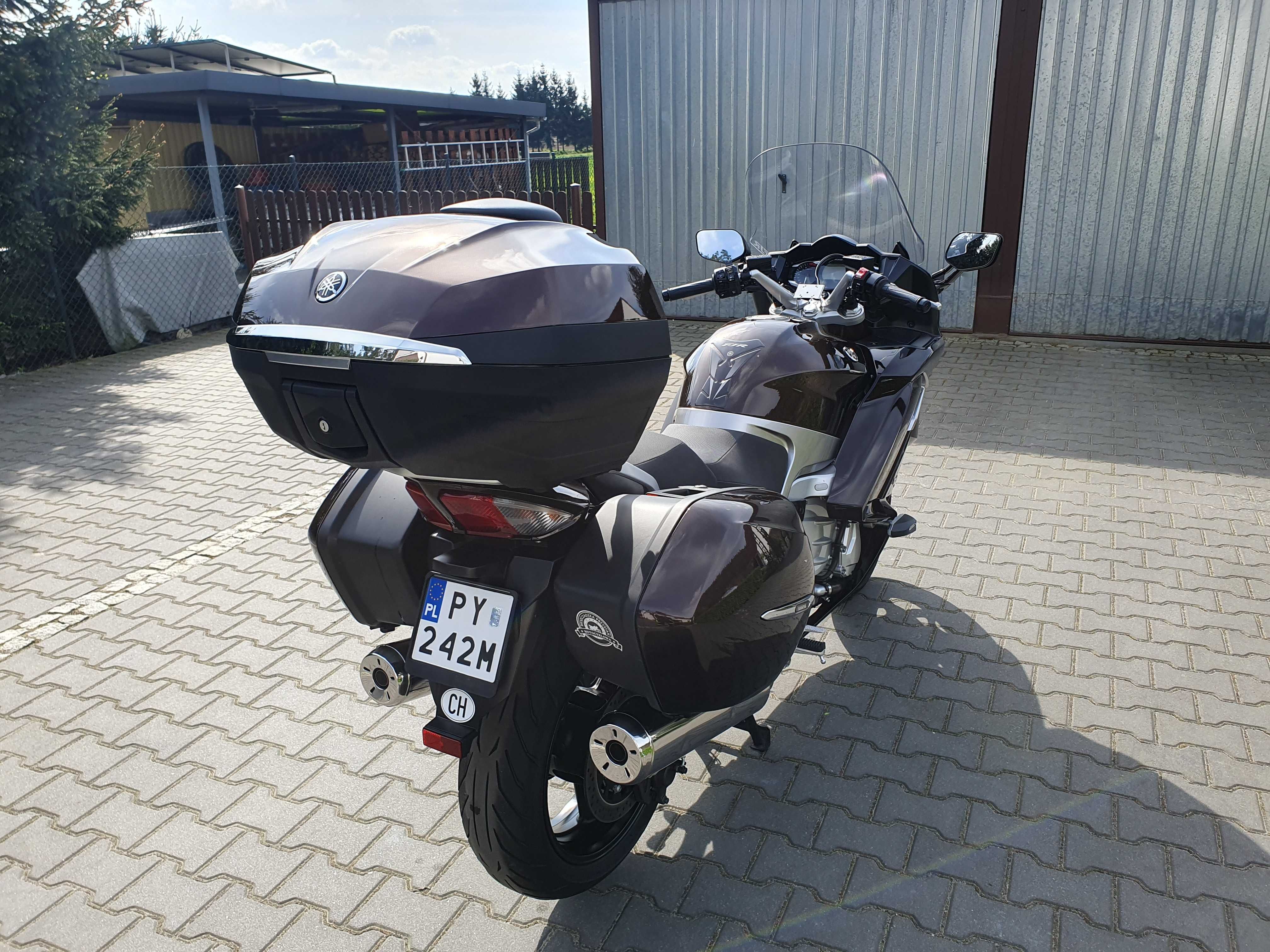 Yamaha FJR 1300 Bezwypadkowa