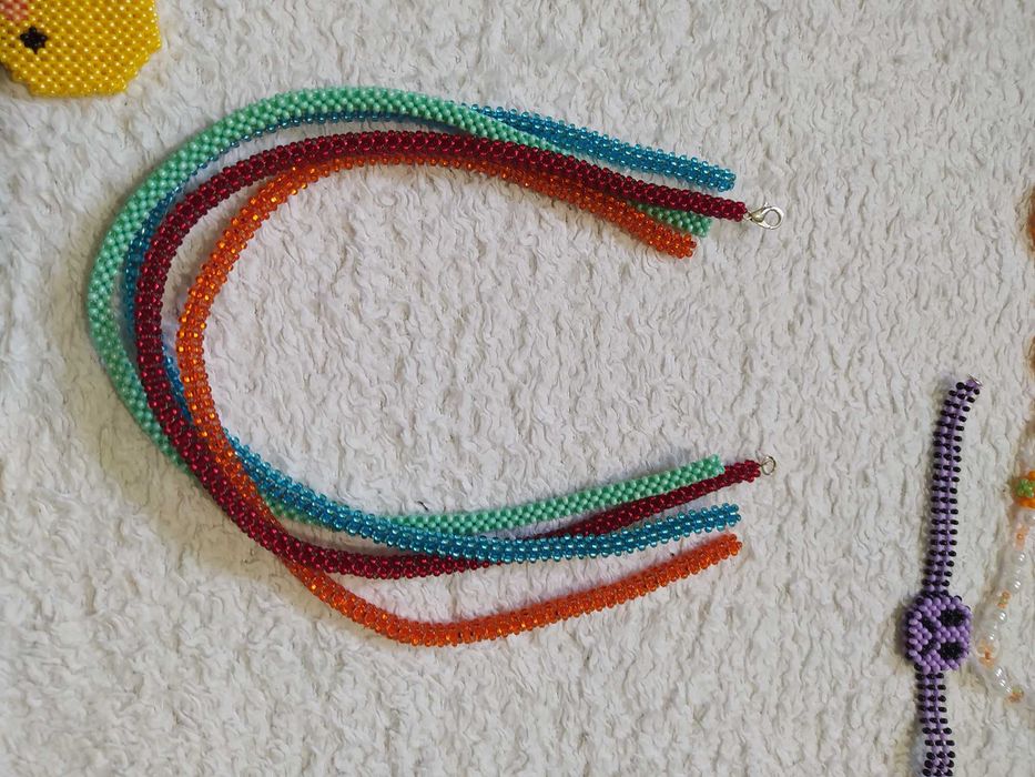 Вироби з бісеру дитячими руками