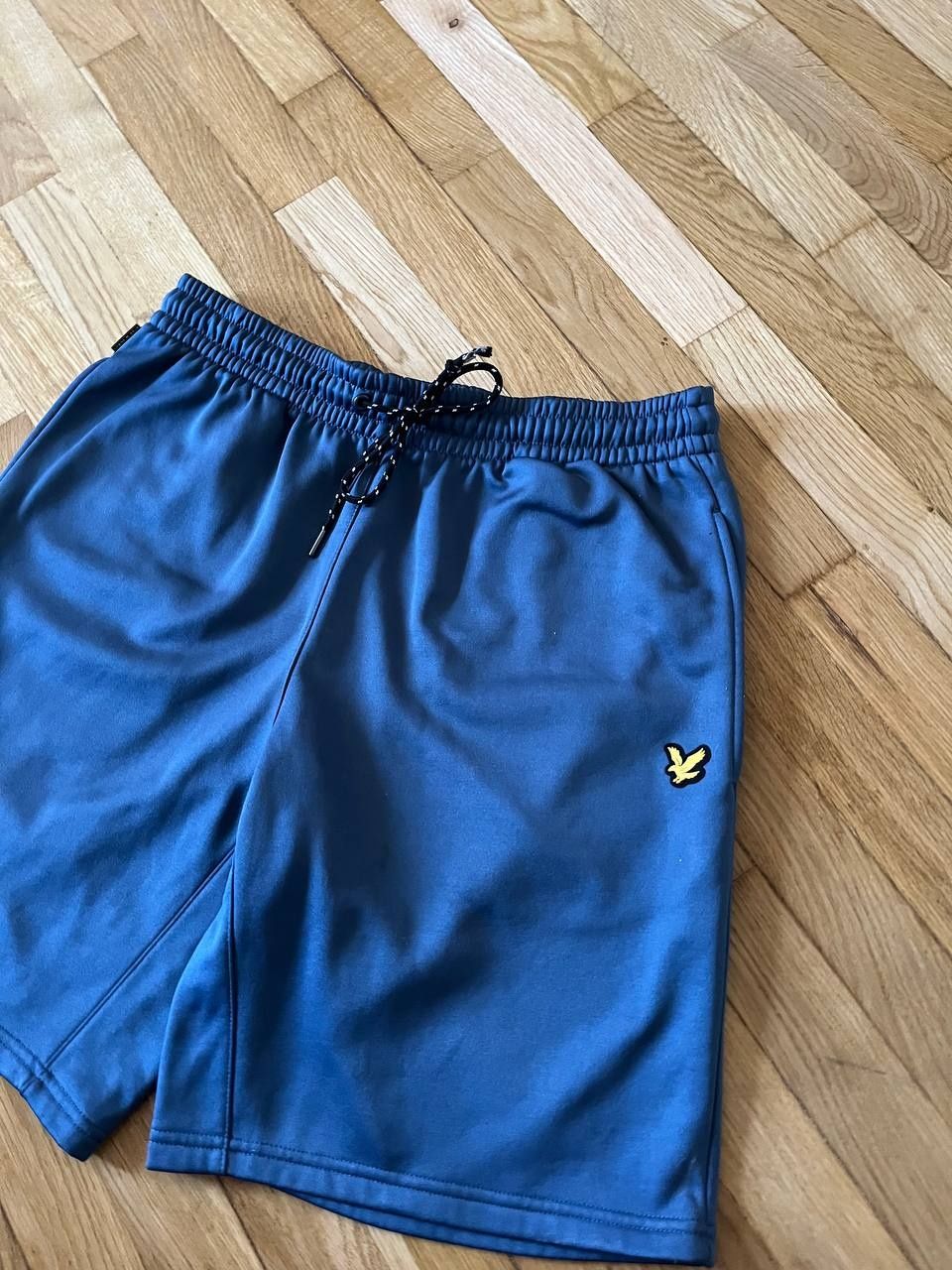 Lyle Scott шорти