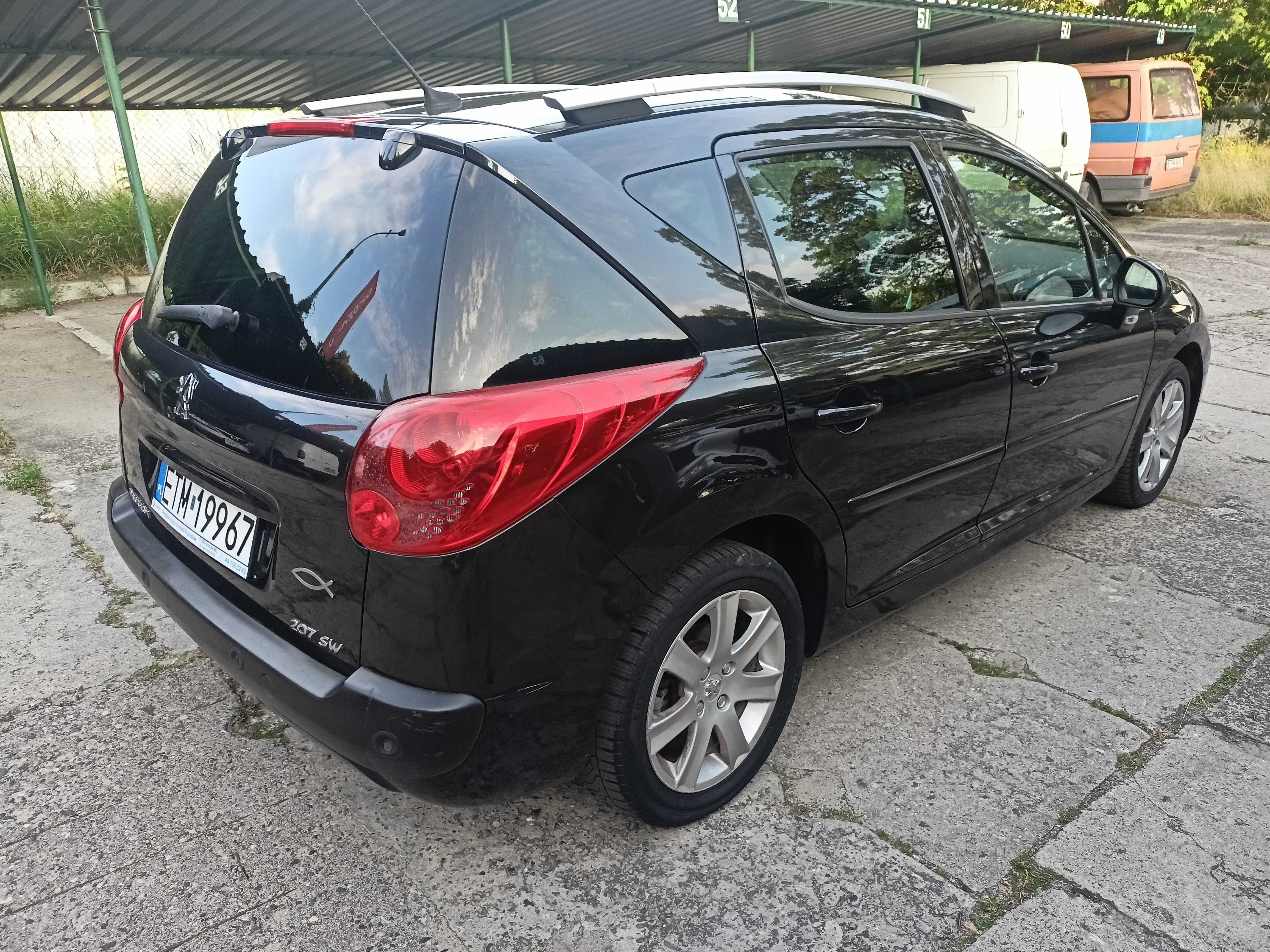 Peugeot 207 sw, automat, panorama, zadbany