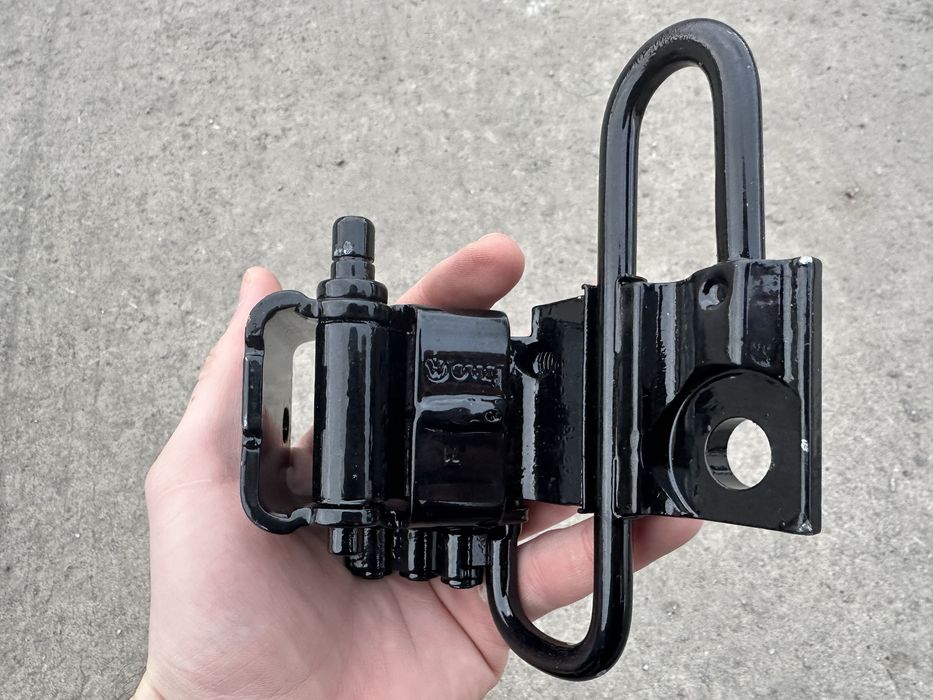 Права передня петля Skoda Tour