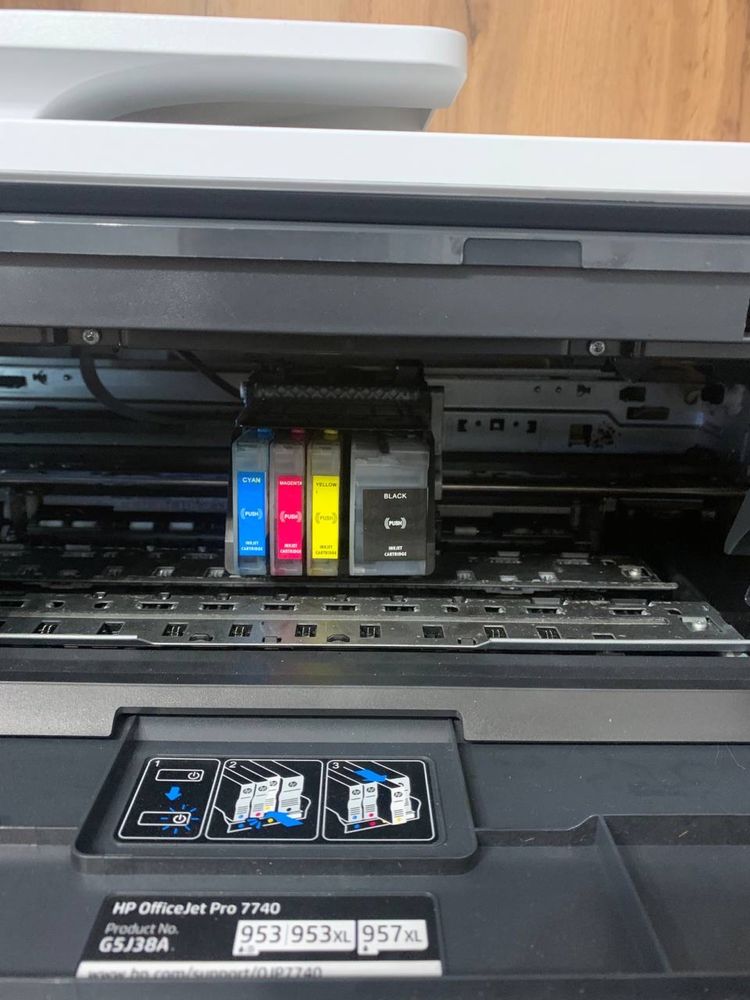 Принтер HP officeJet Pro 7740