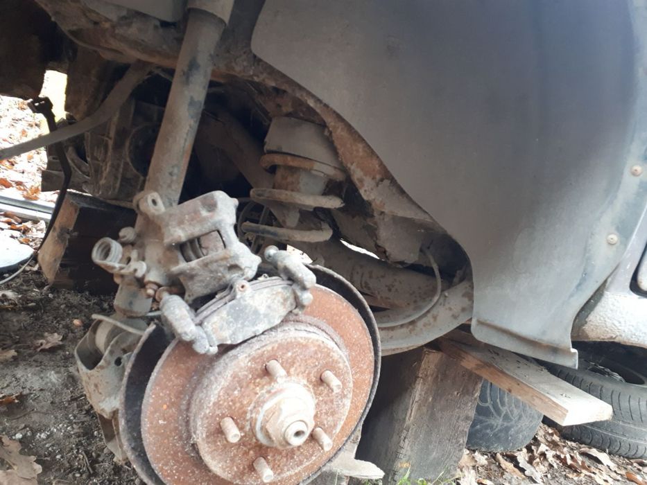 Продам на форд скорпио под востановление или на запчасти