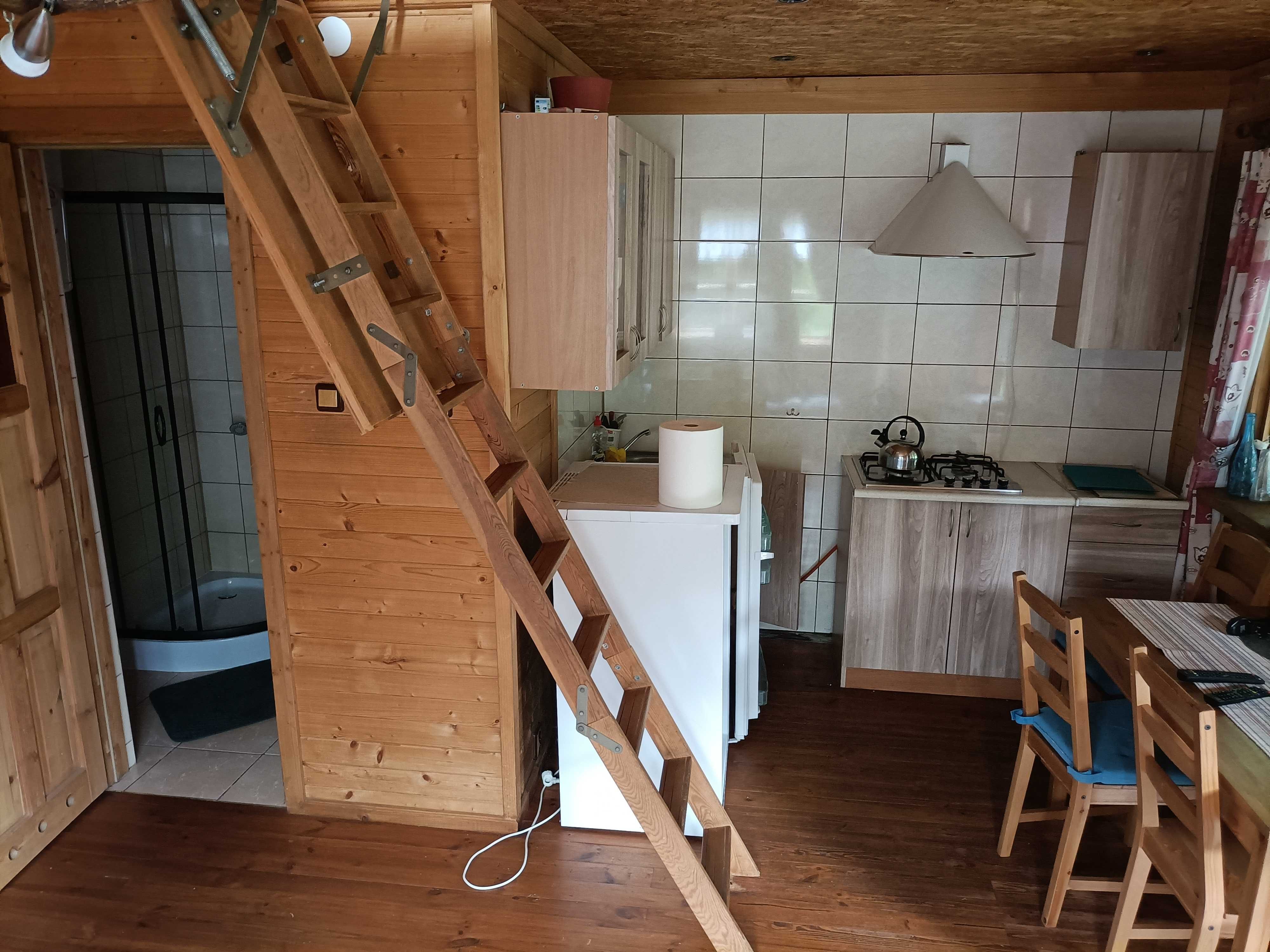 Domek letniskowy nad jeziorem