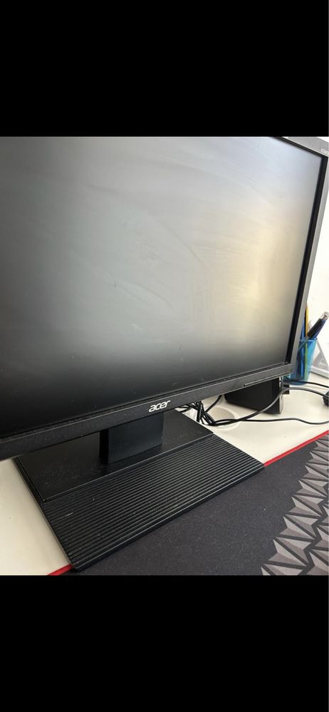 Monitor Acer pouco uso